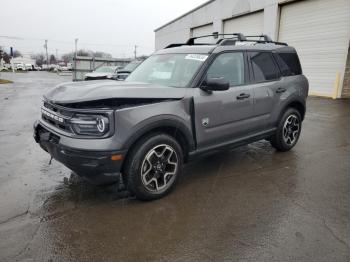  Salvage Ford Bronco