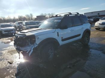  Salvage Ford Bronco