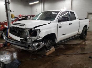  Salvage Toyota Tundra