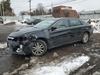  Salvage Toyota Avalon