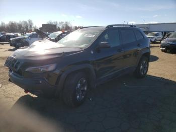  Salvage Jeep Cherokee