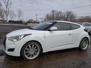  Salvage Hyundai VELOSTER