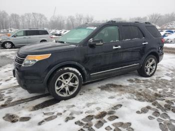  Salvage Ford Explorer