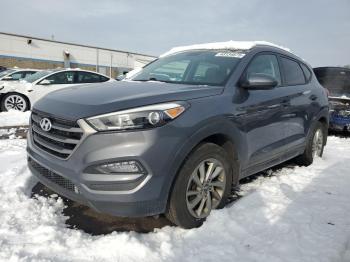  Salvage Hyundai TUCSON