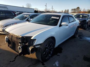  Salvage Chrysler 300