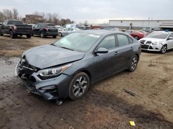  Salvage Kia Forte