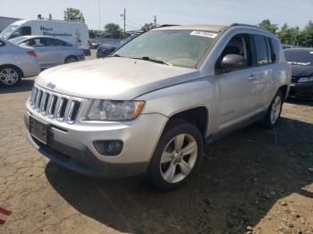  Salvage Jeep Compass