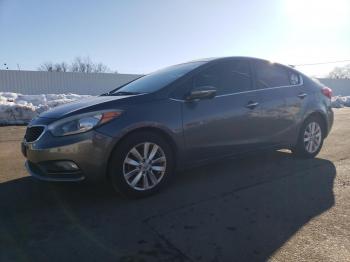  Salvage Kia Forte