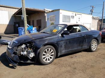  Salvage Chrysler 200