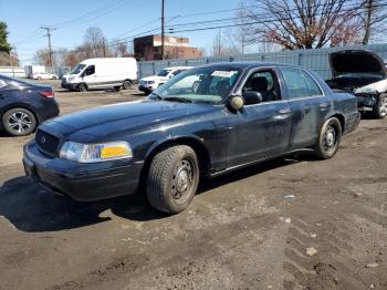  Salvage Ford Crown Vic