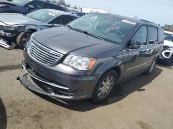  Salvage Chrysler Minivan