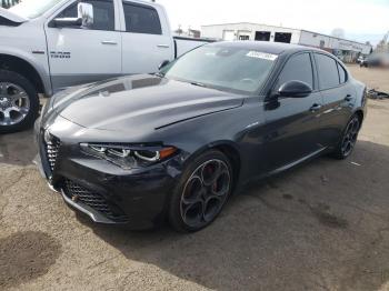  Salvage Alfa Romeo Giulia