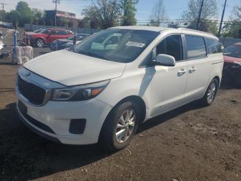 Salvage Kia Sedona