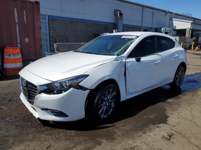  Salvage Mazda 3