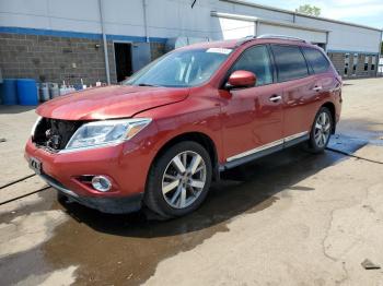  Salvage Nissan Pathfinder