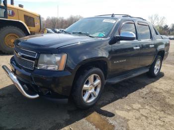  Salvage Chevrolet Avalanche