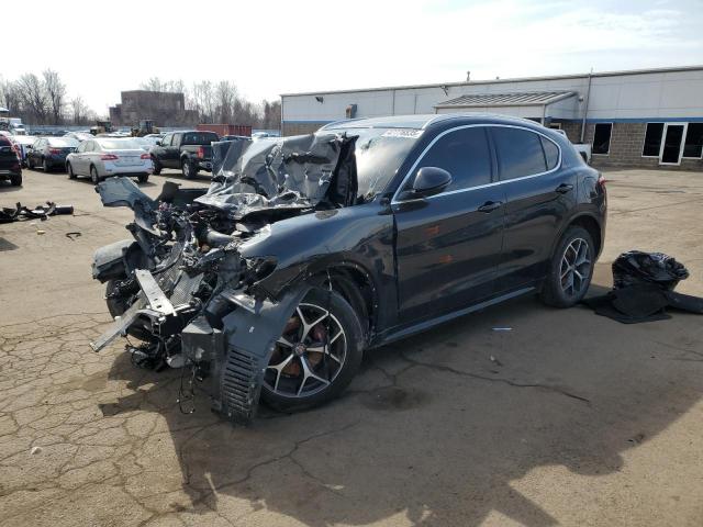  Salvage Alfa Romeo Stelvio