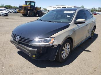  Salvage Volkswagen Jetta