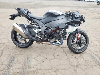  Salvage Kawasaki Zx1002 L