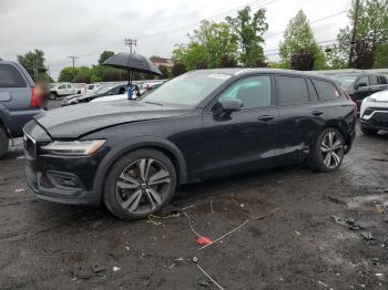  Salvage Volvo V60
