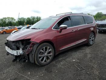  Salvage Chrysler Pacifica