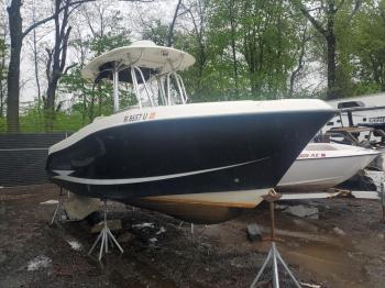  Salvage Hydra Sport Boat