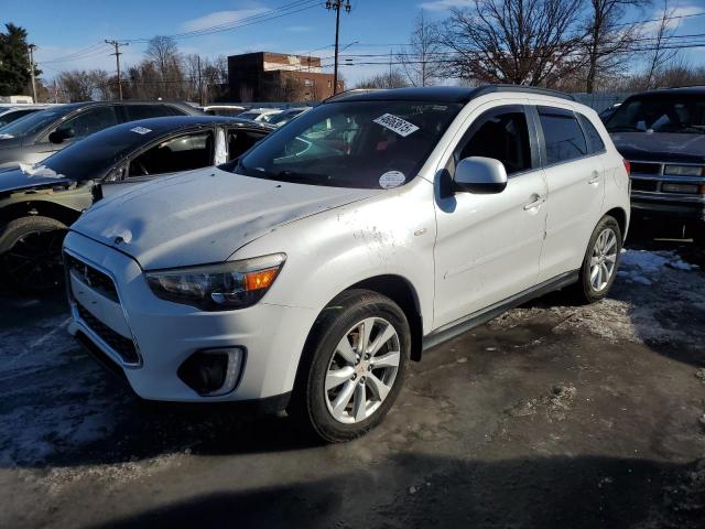 Salvage Mitsubishi Outlander