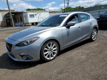  Salvage Mazda 3