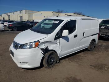  Salvage Nissan Nv