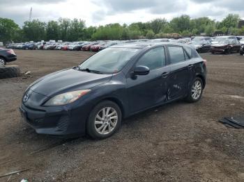 Salvage Mazda 3