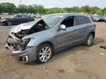  Salvage Mitsubishi Outlander