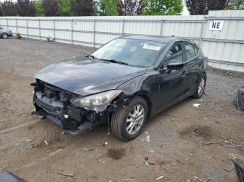  Salvage Mazda 3