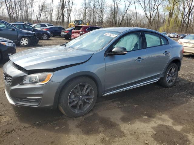  Salvage Volvo S60