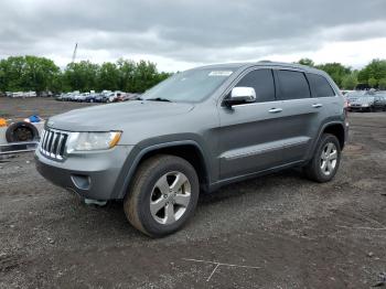  Salvage Jeep Grand Cherokee