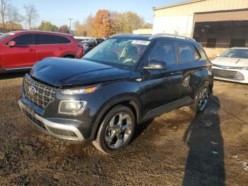  Salvage Hyundai VENUE