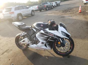  Salvage Honda Cbr Cycle