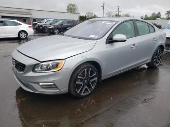  Salvage Volvo S60