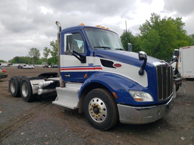  Salvage Peterbilt 579