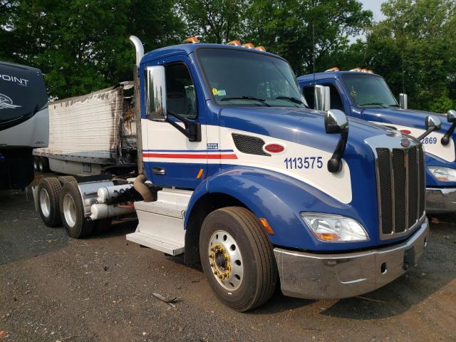  Salvage Peterbilt 579