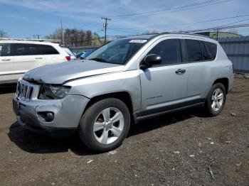  Salvage Jeep Compass