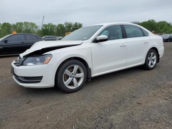  Salvage Volkswagen Passat