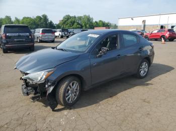  Salvage Toyota Yaris