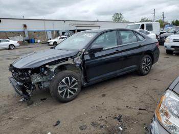  Salvage Volkswagen Jetta