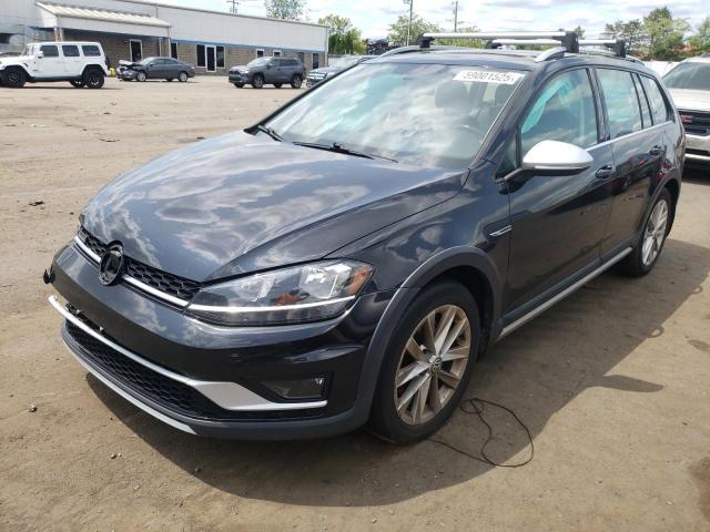  Salvage Volkswagen Golf
