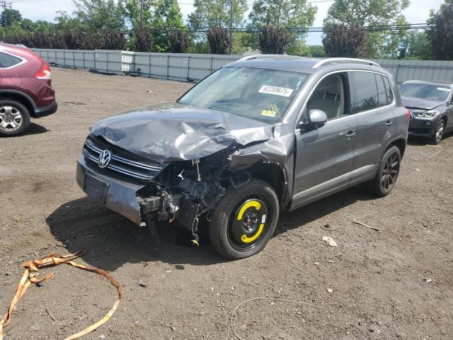  Salvage Volkswagen Tiguan