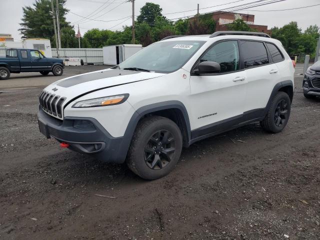  Salvage Jeep Cherokee