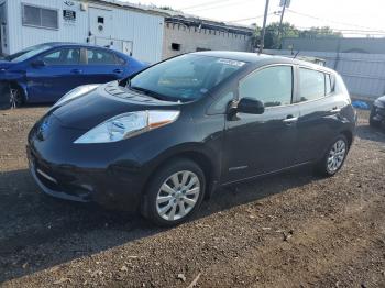  Salvage Nissan LEAF