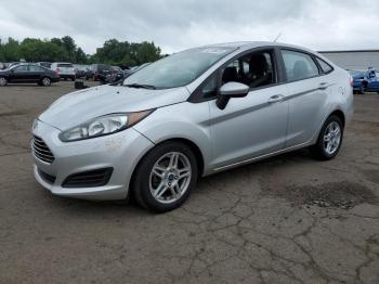  Salvage Ford Fiesta