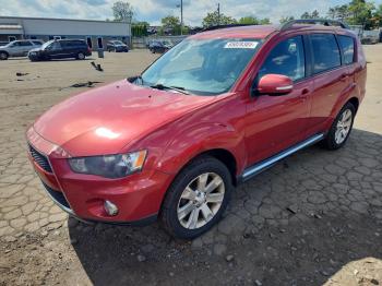  Salvage Mitsubishi Outlander