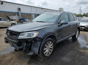  Salvage Volkswagen Touareg